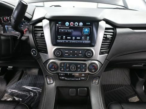 Used 2019 Chevrolet Tahoe LT w/ RST Edition AWD/4WD image 39
