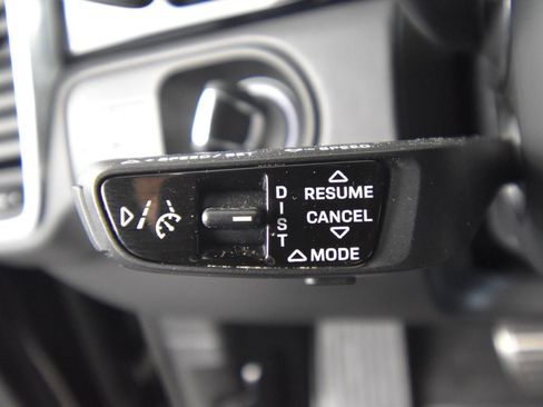 Certified 2023 Porsche Cayenne Turbo image 29