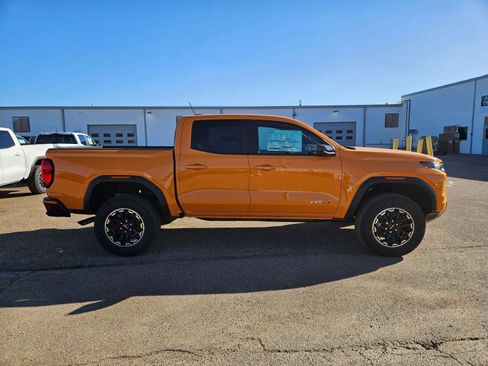 New 2026 GMC Canyon AT4 w/ AT4 Premium Package image 7