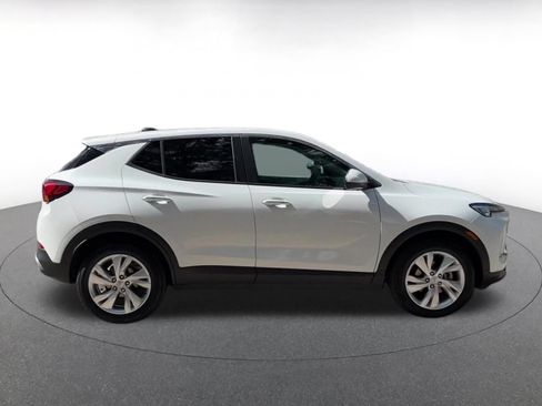 Used 2025 Buick Encore GX Preferred FWD image 16