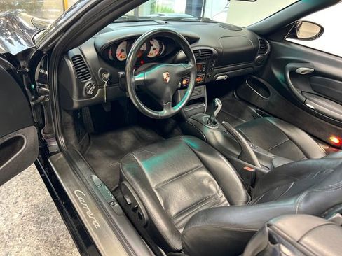 Used 2004 Porsche 911 Carrera 4 image 18