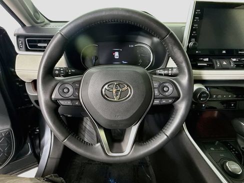 Certified 2022 Toyota RAV4 Limited w/ Limited Grade Weather Package AWD/4WD image 13