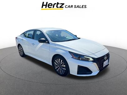 Used 2024 Nissan Altima 2.5 SV