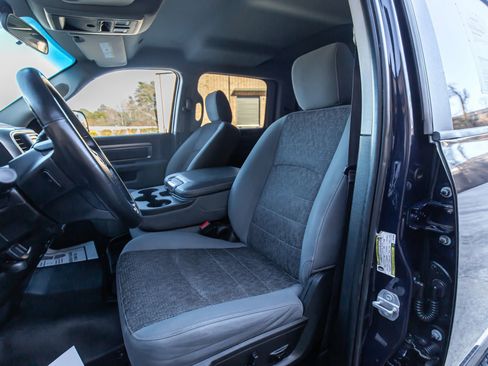 Used 2018 RAM 2500 Big Horn image 17