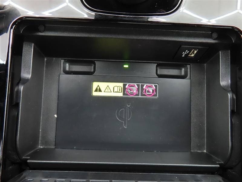 Used 2023 Toyota bZ4X AWD w/ Weather Package image 31
