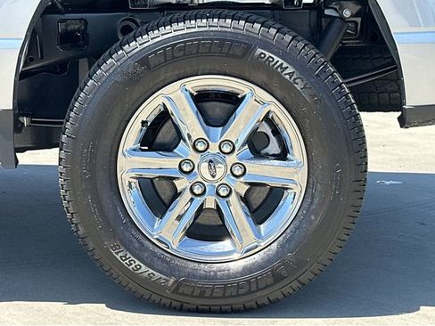 New 2025 Ford F150 XLT w/ Equipment Group 302A MID image 40