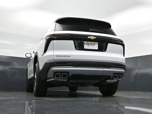 New 2026 Chevrolet Traverse LT image 41