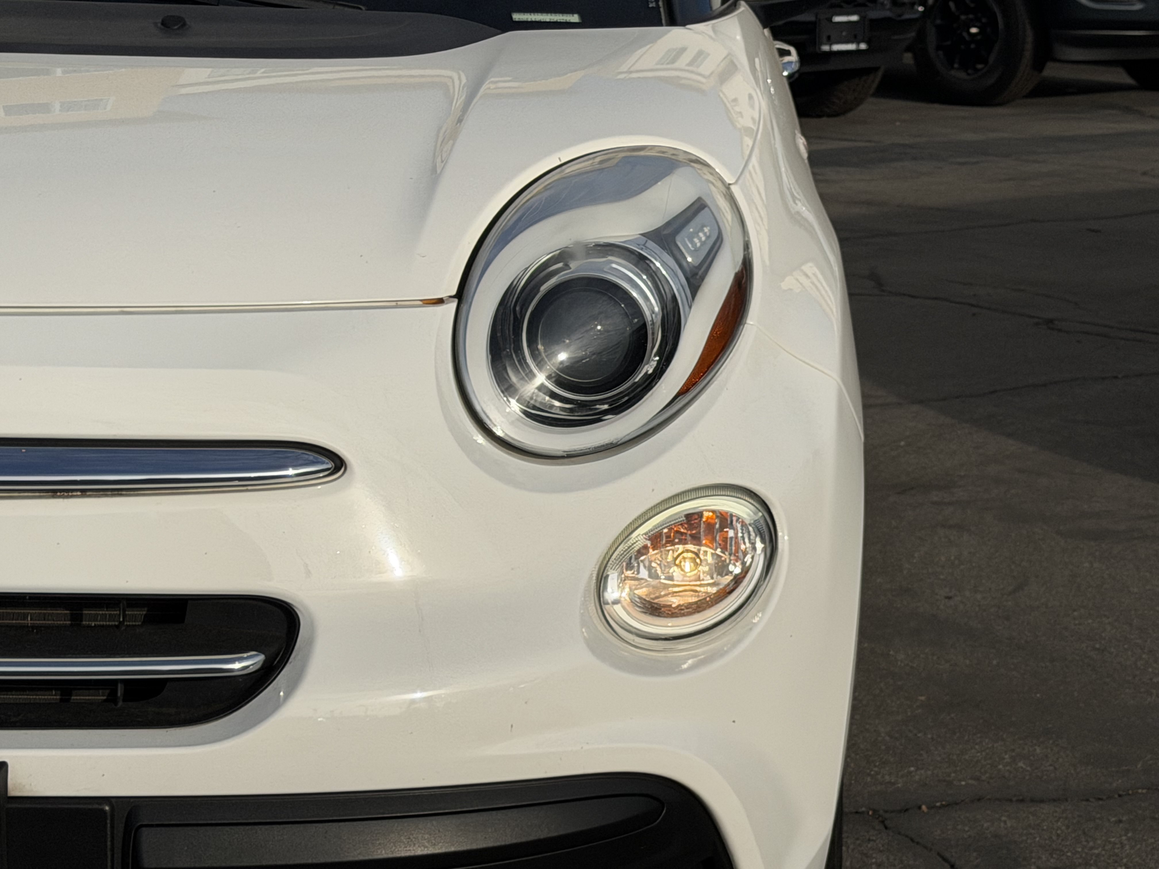 Used 2020 FIAT 500L Pop w/ Premium Group FWD image 13