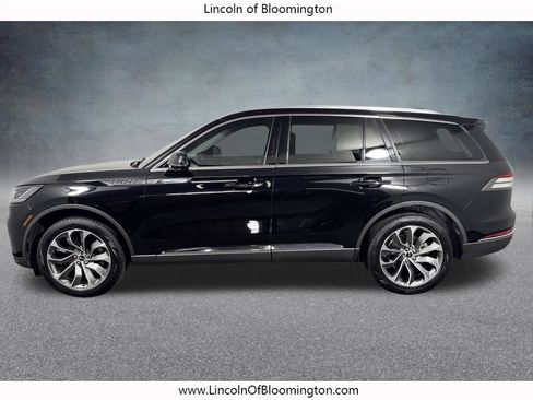 Certified 2025 Lincoln Aviator Reserve AWD/4WD image 6