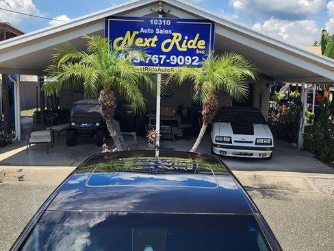 Used 2018 Genesis G90 5.0 Ultimate RWD image 6