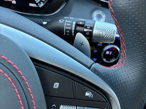 Used 2025 Genesis GV70 3.5T Sport w/ Sport Prestige Package image 27