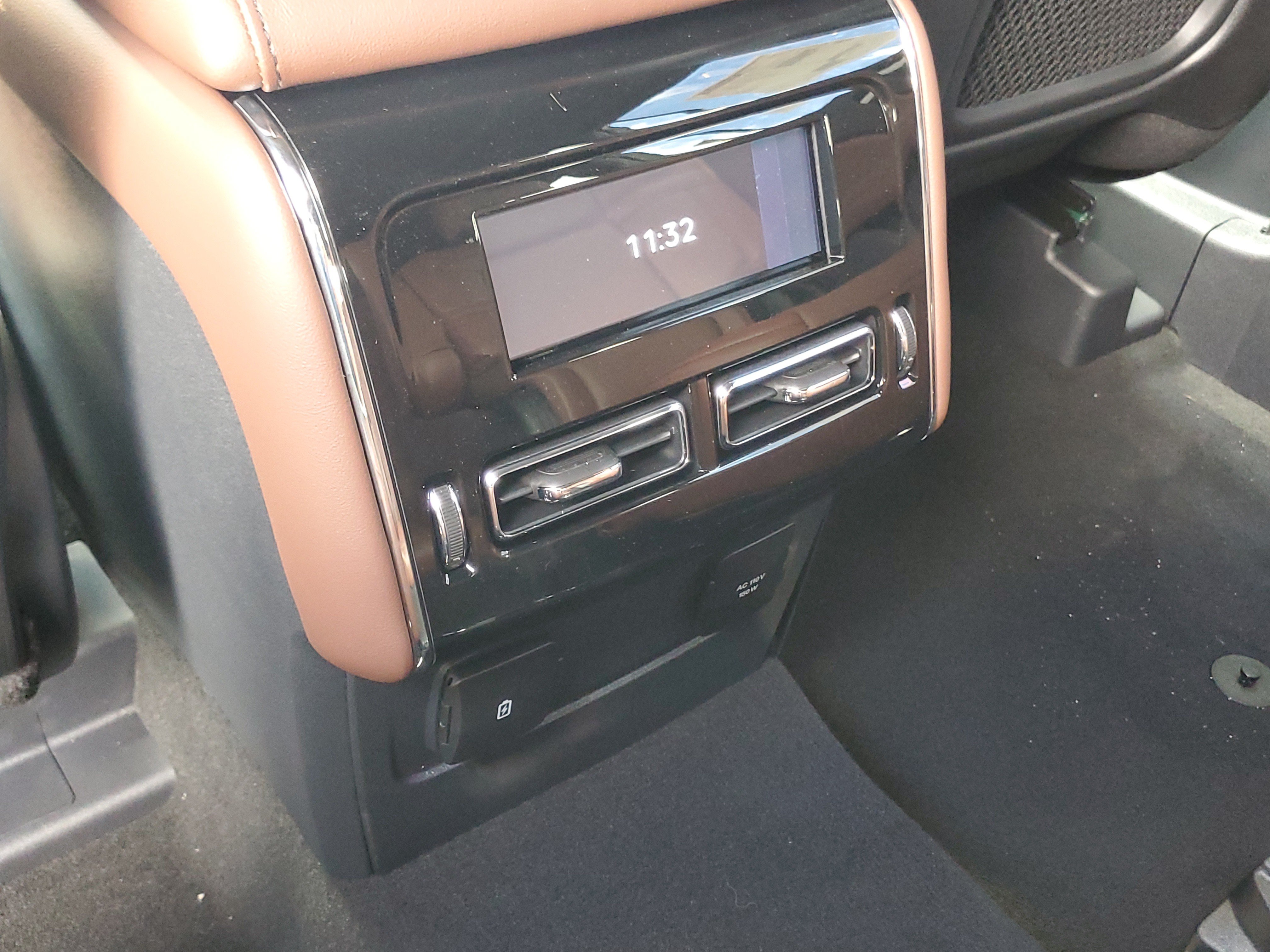 New 2026 Lincoln Aviator Reserve w/ Jet Appearance Package AWD/4WD image 26