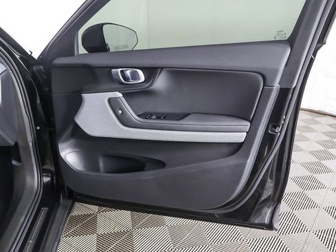 Used 2023 Polestar Polestar 2 image 25