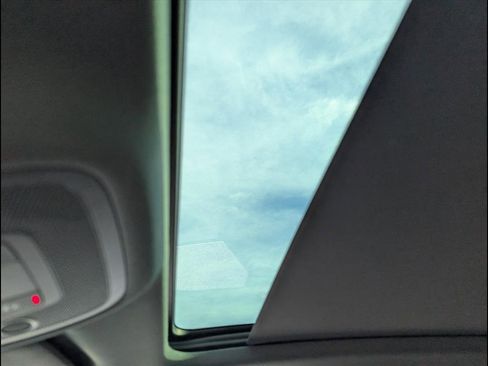 Certified 2023 Audi Q3 2.0T Premium Plus w/ Premium Plus Package image 19