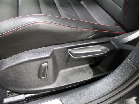 Used 2016 Volkswagen GTI SE w/ Lighting Package (SEL) image 4