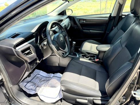 Used 2015 Toyota Corolla S FWD image 10