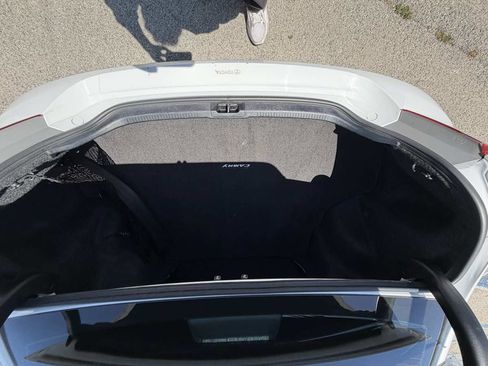 Used 2017 Toyota Camry SE FWD image 18