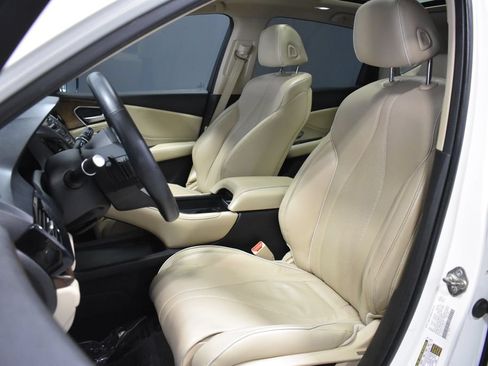 Used 2019 Acura RDX FWD w/ Advance Package image 5