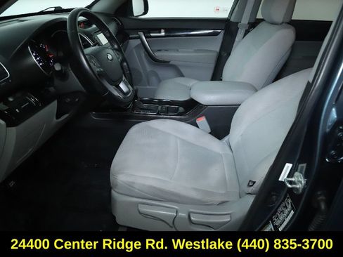 Used 2015 Kia Sorento LX FWD image 18