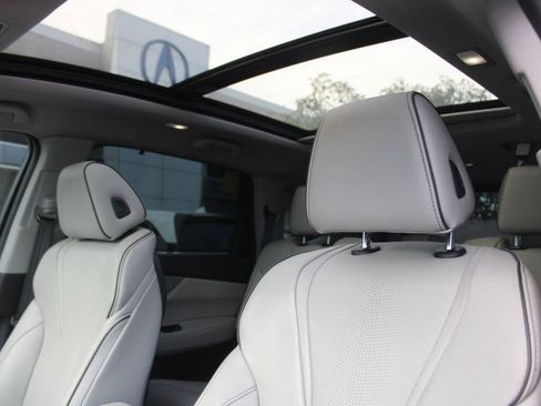 Used 2023 Acura MDX w/ Advance Package AWD/4WD image 33
