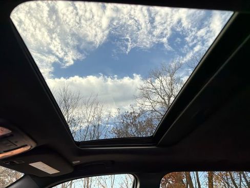 Used 2024 Dodge Durango GT image 21