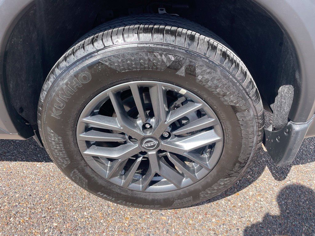 Certified 2026 Nissan Rogue S FWD image 17