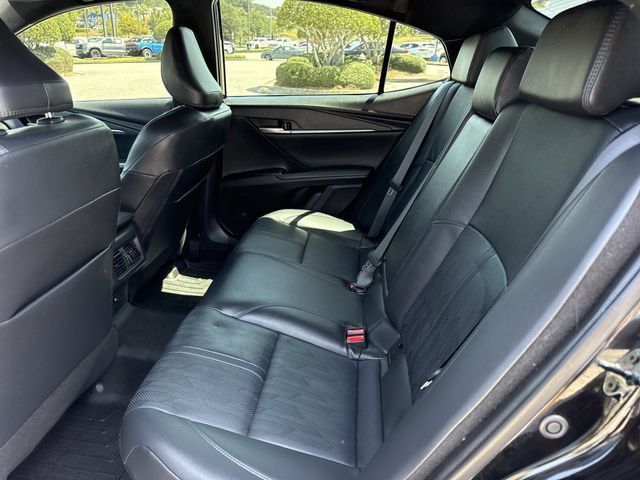 Used 2025 Toyota Camry XSE FWD image 10