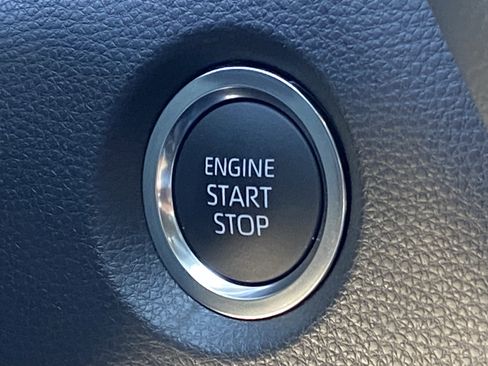 Certified 2026 Toyota Corolla XSE image 25