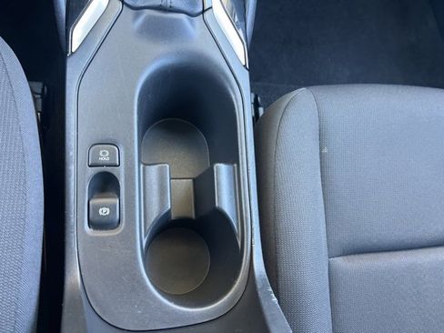 Used 2023 Toyota Corolla LE image 18