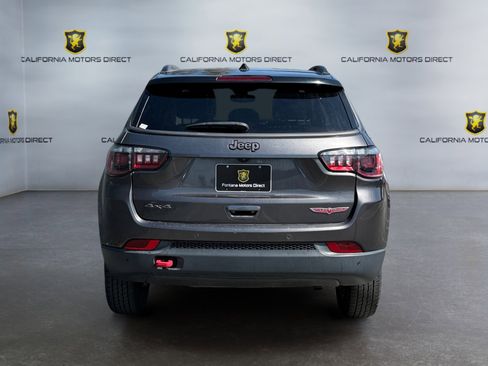 Used 2021 Jeep Compass Trailhawk AWD/4WD image 4