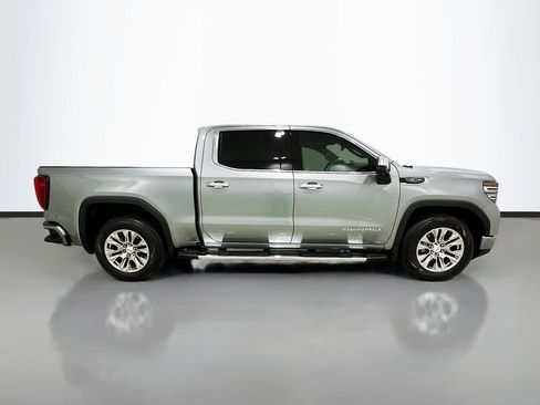 Used 2026 GMC Sierra 1500 Denali image 8