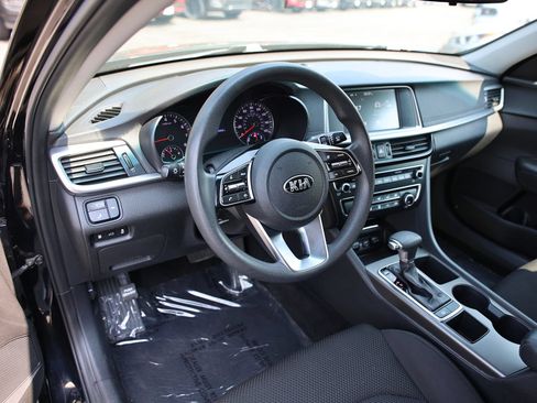 Used 2020 Kia Optima LX FWD image 13