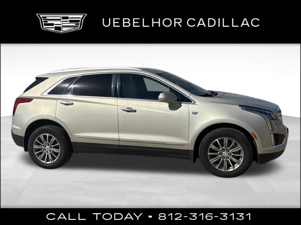 Used 2017 Cadillac XT5 Luxury w/ Driver Awareness Package FWD image 5