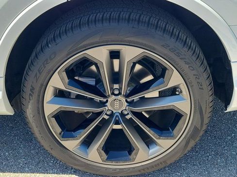 Certified 2025 Audi Q7 3.0T Premium Plus w/ Premium Plus Package image 10