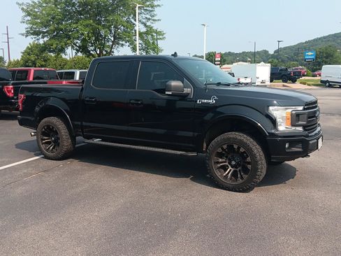 Used 2018 Ford F150 XLT w/ Equipment Group 302A Luxury AWD/4WD image 2