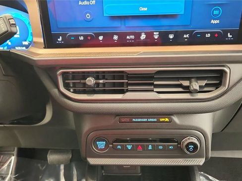 Used 2025 Ford Bronco Sport Outer Banks AWD/4WD image 26