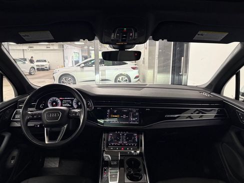 Used 2021 Audi Q7 2.0T Premium Plus w/ Executive Package AWD/4WD image 8