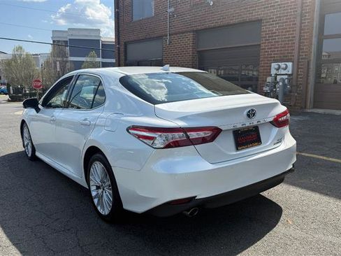Used 2018 Toyota Camry XLE w/ Audio Package image 19
