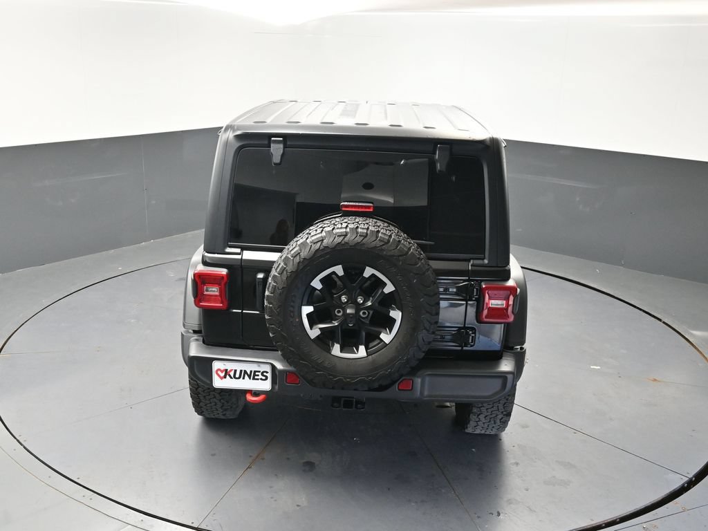 Used 2025 Jeep Wrangler Unlimited Rubicon AWD/4WD image 45
