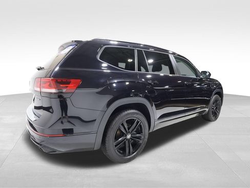 Used 2023 Volkswagen Atlas SEL R-Line AWD/4WD image 4