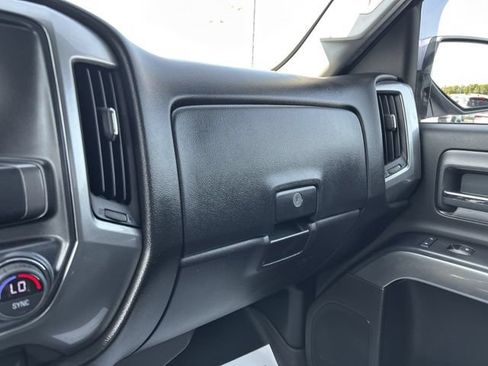 Used 2018 Chevrolet Silverado 1500 LT w/ All Star Edition AWD/4WD image 34