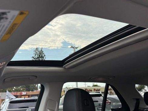 Used 2024 Mercedes-Benz GLE 450 4MATIC image 22