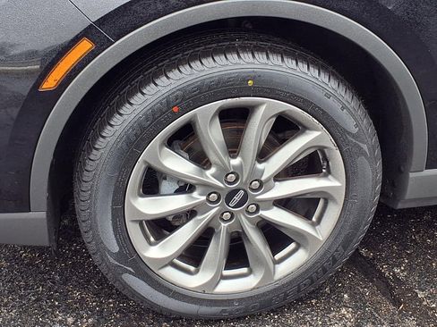 Used 2022 Lincoln Corsair AWD w/ Premium Package image 26