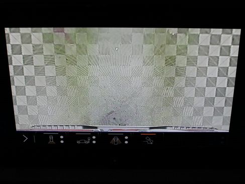 Used 2024 GMC Sierra 1500 AT4 w/ Technology Package image 21