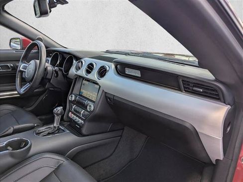 Used 2017 Ford Mustang GT Premium w/ Equipment Group 401A RWD image 27