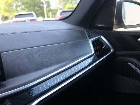 Used 2025 BMW X5 xDrive40i w/ Climate Comfort Package image 22