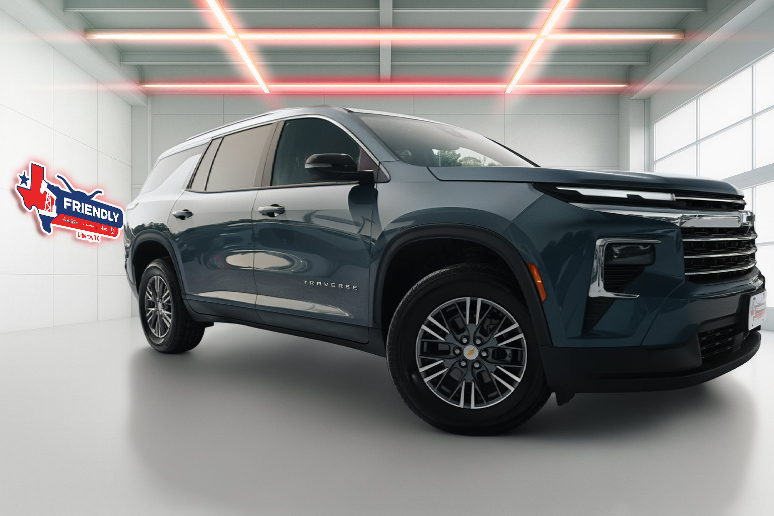 Used 2026 Chevrolet Traverse LT FWD image 1