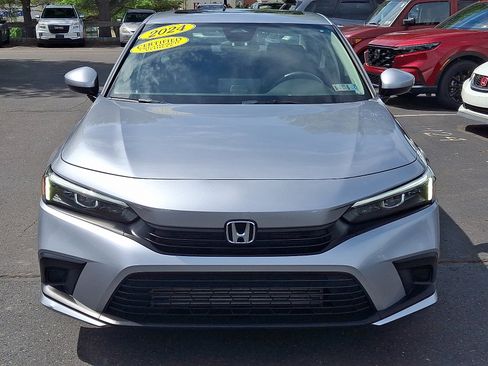 Used 2024 Honda Civic EX image 2