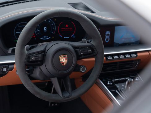 Certified 2026 Porsche 911 Carrera S image 20