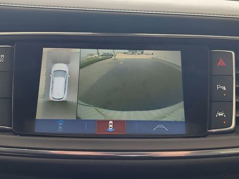 Used 2019 Buick Enclave Avenir FWD image 38